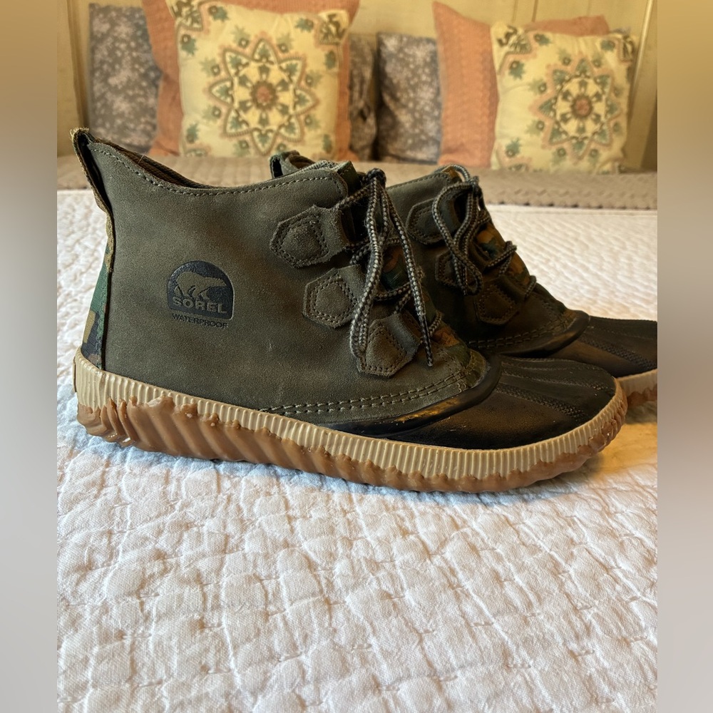 SOREL OUT N ABOUT PLUS BOOTS WOMEN'S CAMOUFLAGE